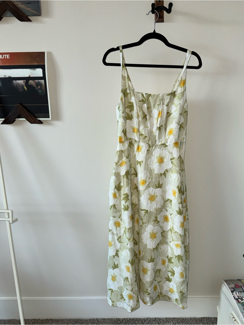 MELLODAY White Midi Dress with Green Leaves & Yellow Flower Centers